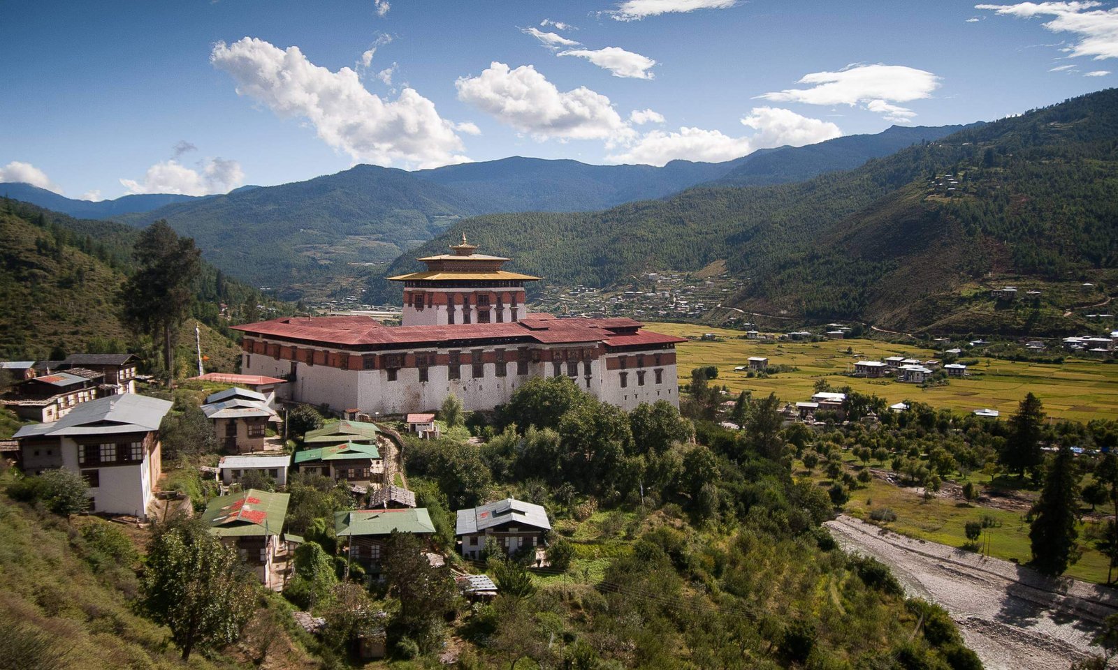 10-Day Bhutan Adventure: Padtshelling Kuchey Festival